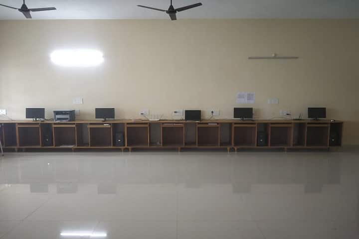 Dr Varalakshmi BPEd College campus in Vizianagaram, Andhra Pradesh, India — photo 3