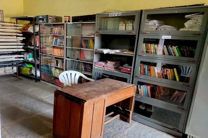 Dr NJ Paulbudhe College of Education campus in Ahmednagar, Maharashtra, India — photo 5