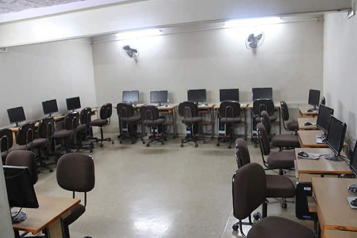 Shah Goverdhan Lal Kabra Teachers College campus in Jodhpur, Rajasthan, India — photo 6