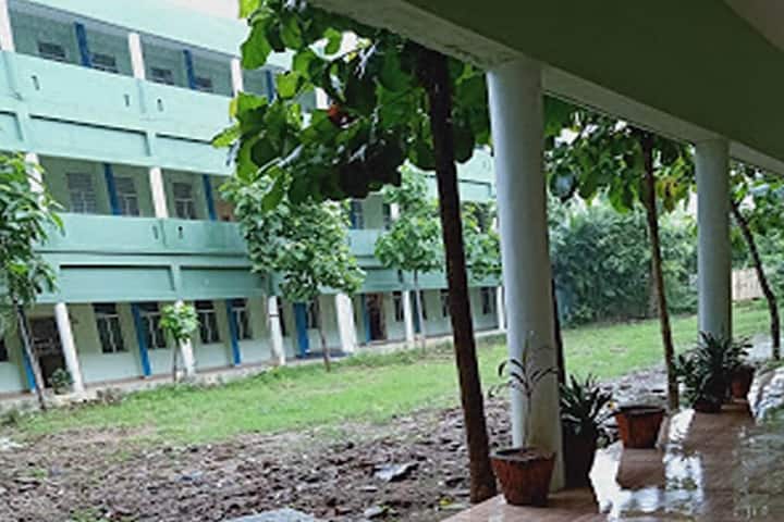 Pathfinder Institute of Pharmacy Education and Research campus in Warangal, Telangana, India — photo 1