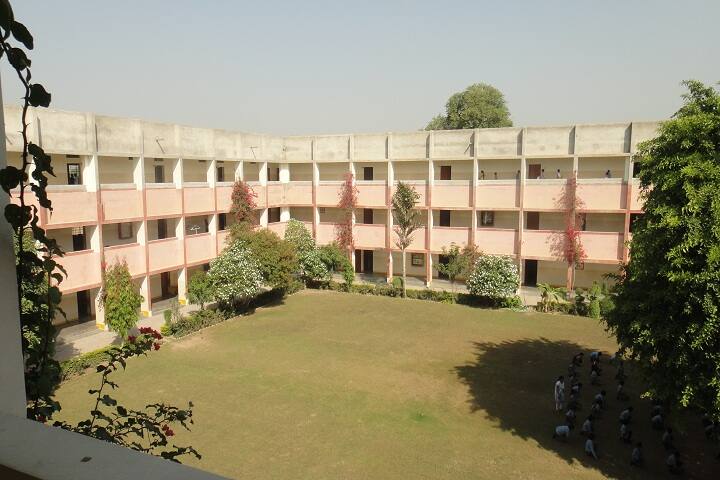 Choudhary Mota Ram Meel Memorial College of Education campus in Sri Ganganagar, Rajasthan, India — photo 1