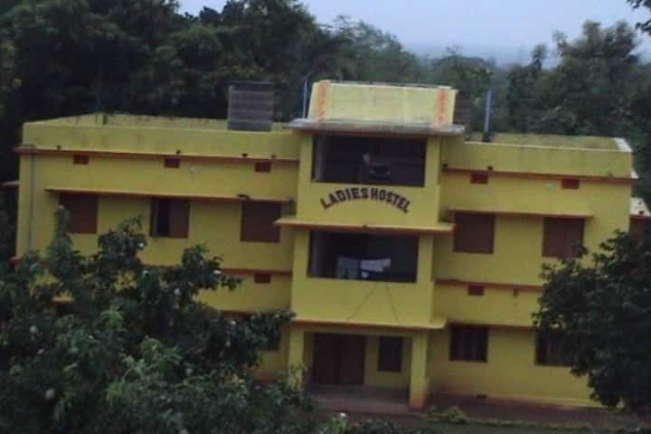 Prasannamani College of Physical Education and Yoga campus in Tigiria, Odisha, India — photo 6
