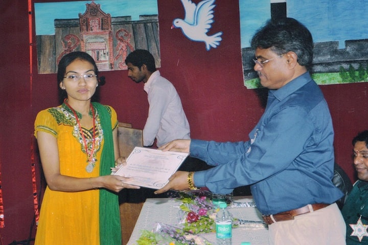 Shree Macchi Mahajan Education Societys College of Education campus in Daman, Daman and Diu, India — photo 4