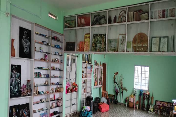 KL Institute of Education campus in Hathras, Uttar Pradesh, India — photo 6