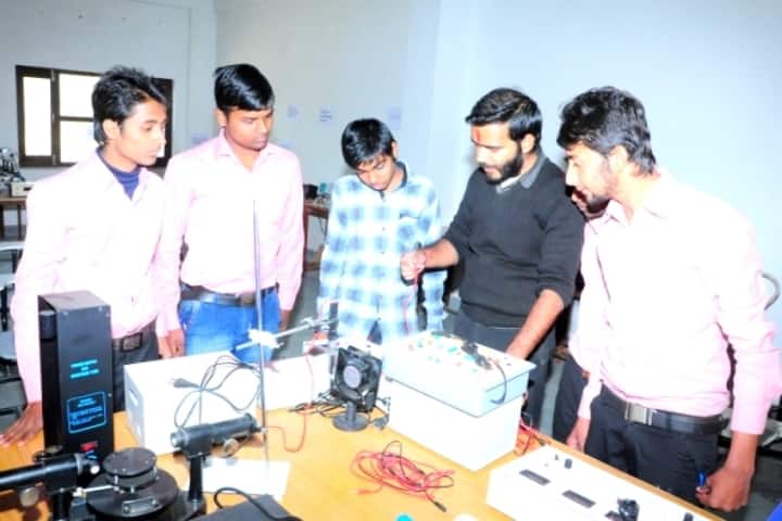 Madhav University campus in Sirohi, Rajasthan, India — photo 4