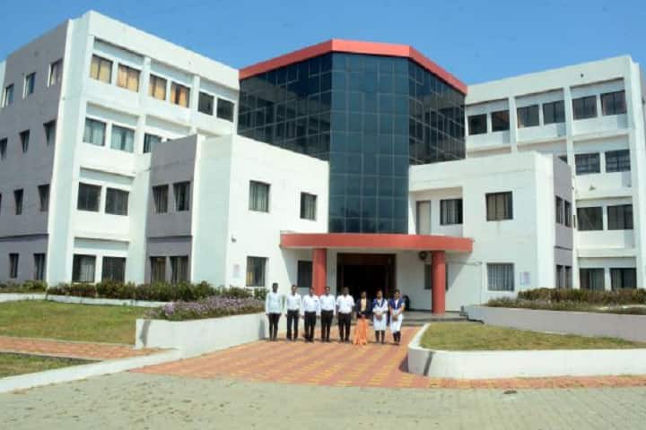 Matoshri College of Education campus in Nashik, Maharashtra, India — photo 1
