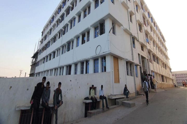 Excel Engineering College campus in Namakkal, Tamil Nadu, India — photo 2