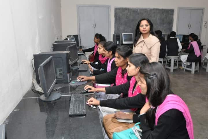 Rao Lal Singh College of Education campus in Gurugram, Haryana, India — photo 2