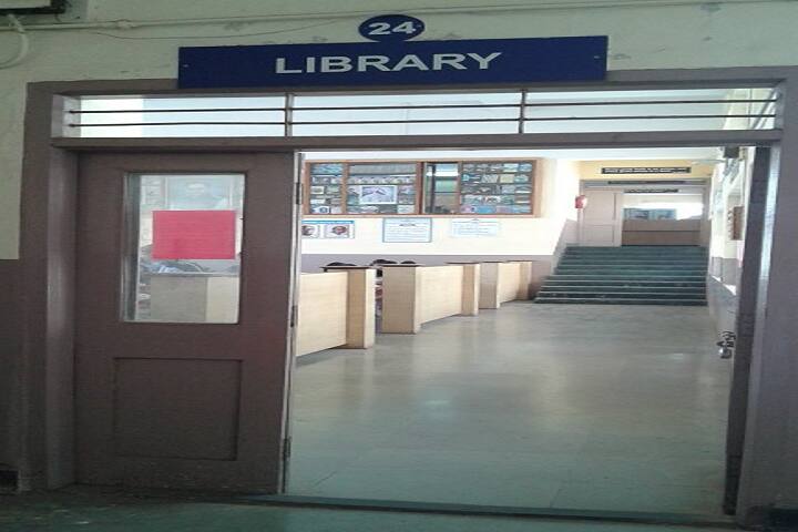 Dr Patangrao Kadam Mahavidyalaya campus in Sangli, Maharashtra, India — photo 3