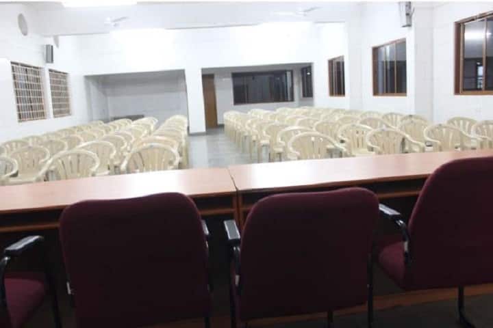 Muthayammal College of Education campus in Namakkal, Tamil Nadu, India — photo 2