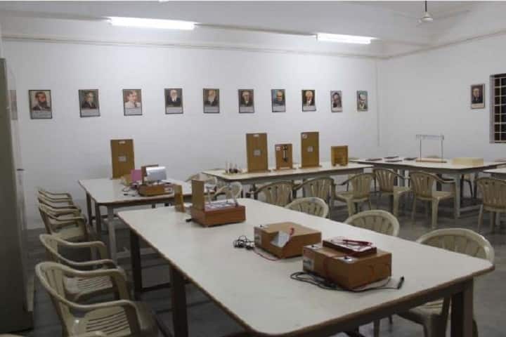 Muthayammal College of Education campus in Namakkal, Tamil Nadu, India — photo 4