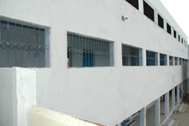 Shri Vidhya Mandir College of Education campus in Namakkal, Tamil Nadu, India — photo 1