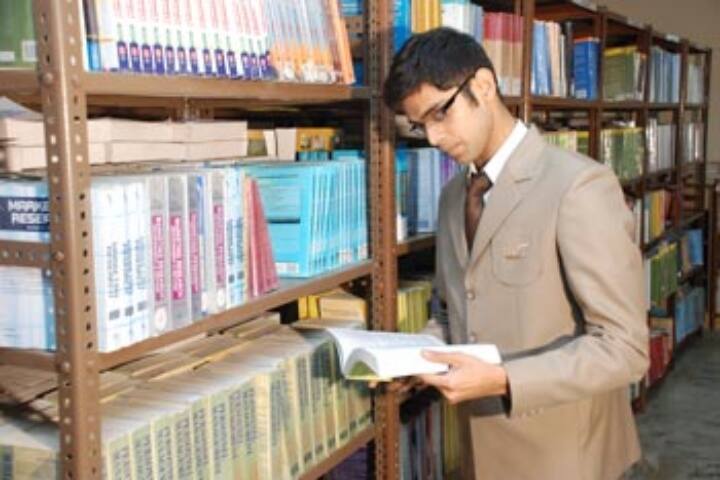 IIMT Management College campus in Meerut, Uttar Pradesh, India — photo 3