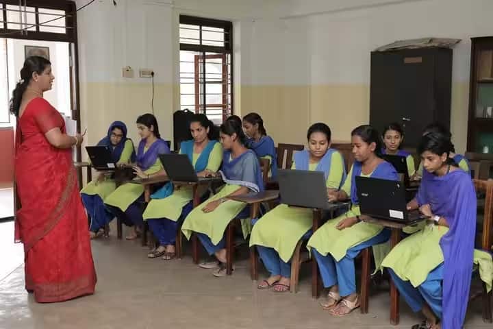 Our Lady's Institute of Teacher Education campus in Kochi, Kerala, India — photo 3