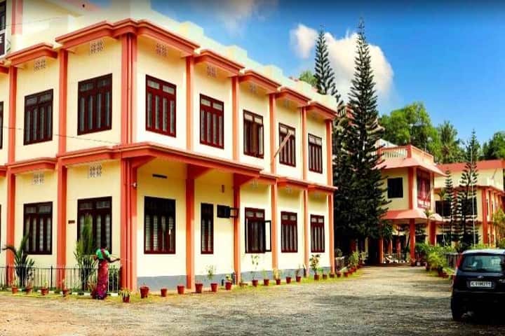 Mar Theophilus Training College campus in Thiruvananthapuram, Kerala, India — photo 3