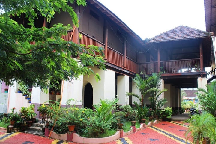 Peet Memorial Training College campus in Mavelikara, Kerala, India — photo 2