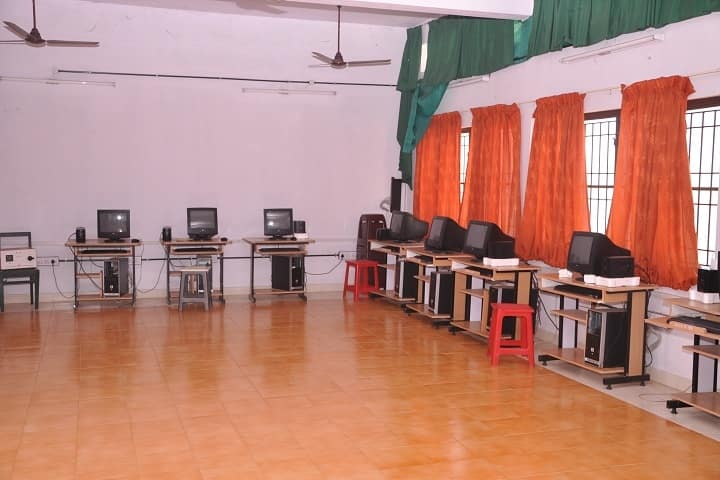 Kaviyattu College of Education campus in Manikkal, Kerala, India — photo 4
