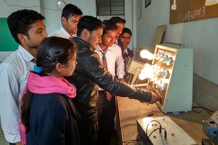 Vikas Institute of Engineering and Technology campus in Gorakhpur, Uttar Pradesh, India — photo 2