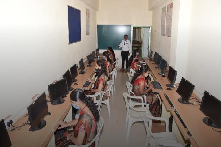 Pravara Rural College of Education campus in Ahmednagar, Maharashtra, India — photo 4