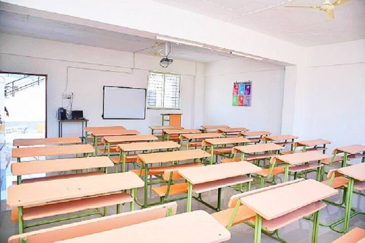 Shri Swami Samarth Institute of Pharmacy campus in Ahmednagar, Maharashtra, India — photo 4