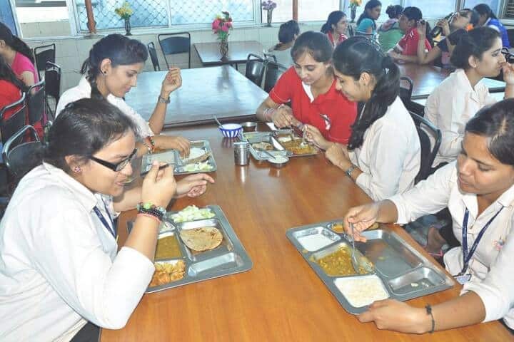 Biyani Institute of Science and Management for Girls campus in Jaipur, Rajasthan, India — photo 2