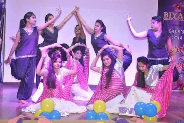 Biyani Institute of Science and Management for Girls campus in Jaipur, Rajasthan, India — photo 4