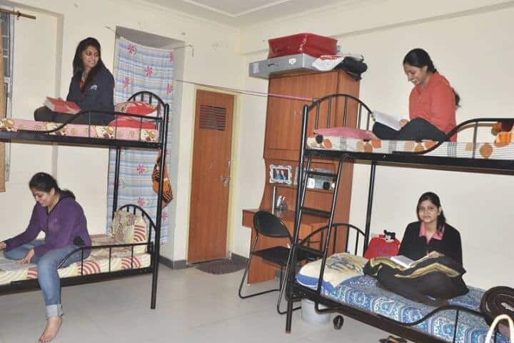Biyani Institute of Science and Management for Girls campus in Jaipur, Rajasthan, India — photo 5