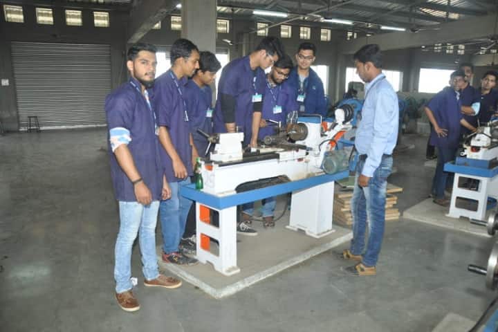 BR Harne College of Engineering and Technology campus in Karav, Maharashtra, India — photo 4