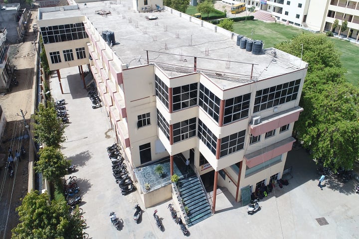 Saint Soldier Mahila TT College campus in Tonk, Rajasthan, India — photo 3