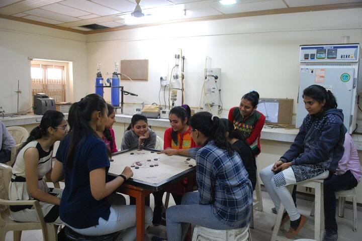 Shri Sarvajanik Pharmacy College campus in Mehsana, Gujarat, India — photo 4