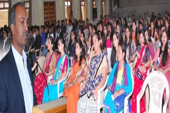 Shri Sarvajanik Pharmacy College campus in Mehsana, Gujarat, India — photo 5