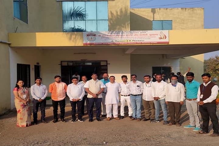 Shri Sant Gajanan Maharaj College of Pharmacy campus in Buldana, Maharashtra, India — photo 5