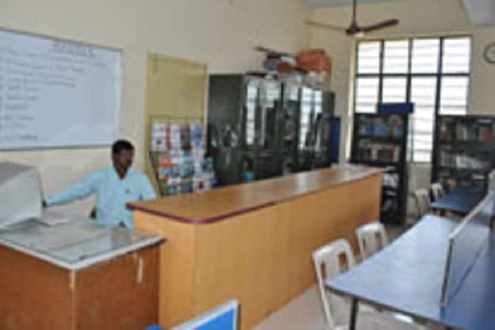 Shri Swami Vivekanand Shikshan Sanstha Institute of Pharmacy campus in Miraj, Maharashtra, India — photo 4