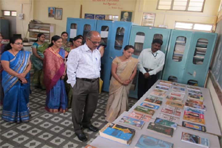 Shri Swami Vivekanand Shikshan Sanstha Mahila Shikshanshastra Mahavidyalaya campus in Tasgaon, Maharashtra, India — photo 5