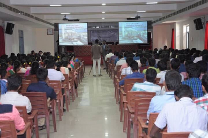 Shri Siddhi Vinayak College of Pharmacy campus in Agra, Uttar Pradesh, India — photo 3