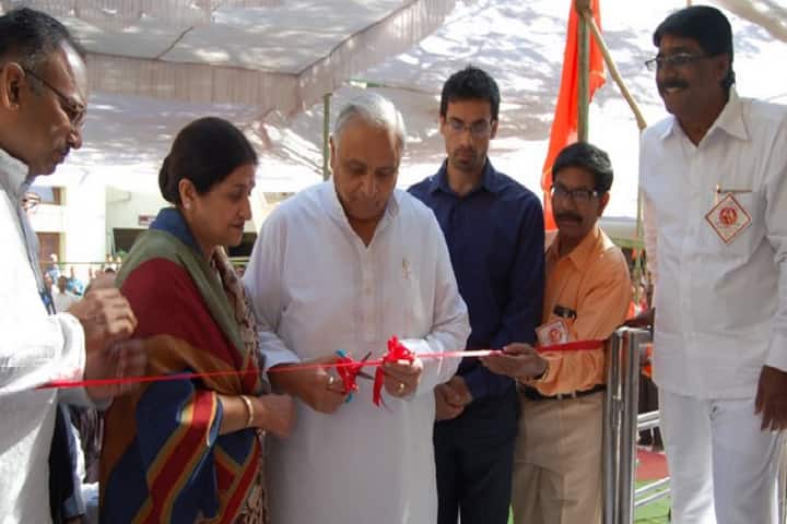 Damani Premratan Bhairuratan Dayanand College of Education campus in Solapur, Maharashtra, India — photo 2