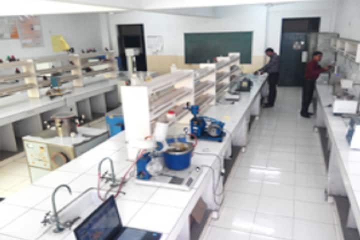 Shri Rawatpura Sarkar Institute of Pharmacy campus in Satna, Madhya Pradesh, India — photo 1