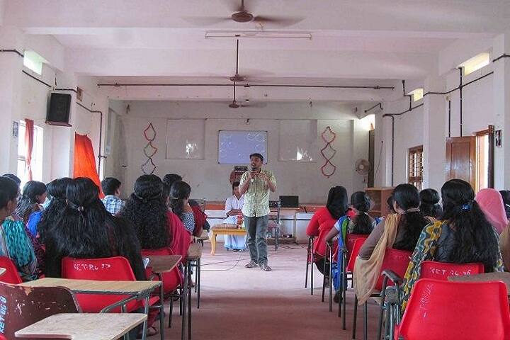 KET College of Teacher Education campus in Balussery, Kerala, India — photo 3