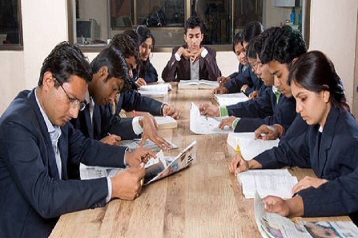 Mahakal Institute of Pharmaceutical Studies campus in Ujjain, Madhya Pradesh, India — photo 6