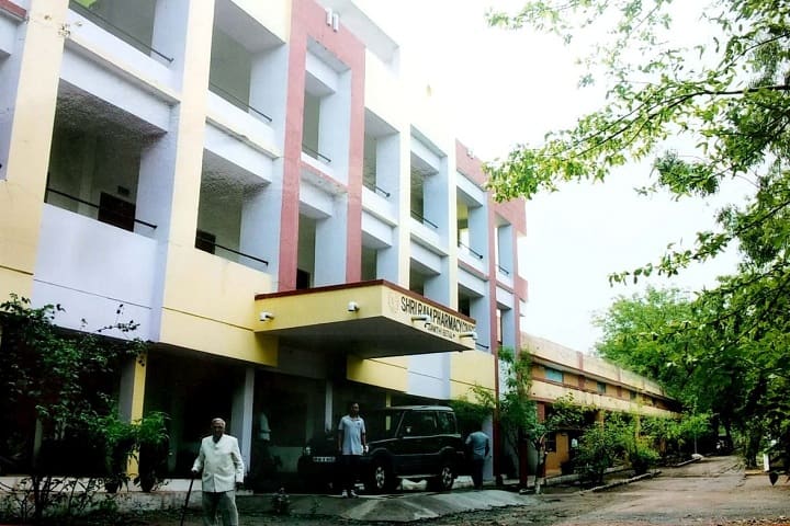 Shri Ram Pharmacy College campus in Betul, Madhya Pradesh, India — photo 1