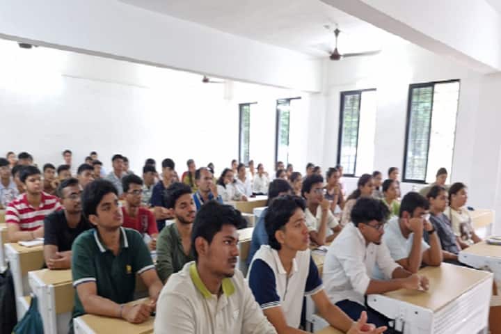 Navjeevan Education Society's College of Engineering campus in Mumbai, Maharashtra, India — photo 1
