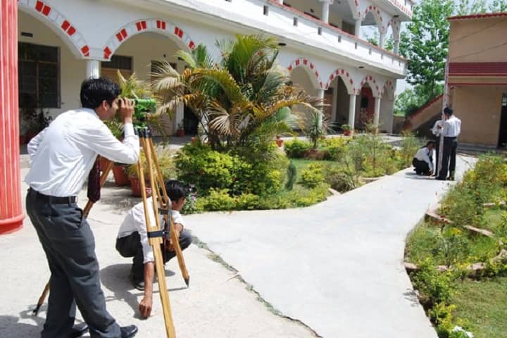 Bishamber Sahai Institute of Technology campus in Roorkee, Uttarakhand, India — photo 3