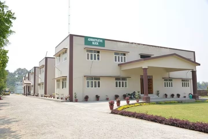 Himalayan Institute of Pharmacy and Research campus in Selakui, Uttarakhand, India — photo 1