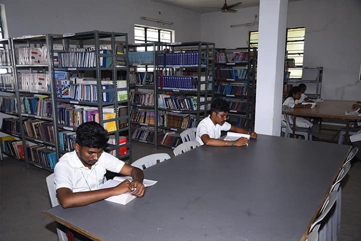 Pallavan Pharmacy College campus in Kancheepuram, Tamil Nadu, India — photo 4