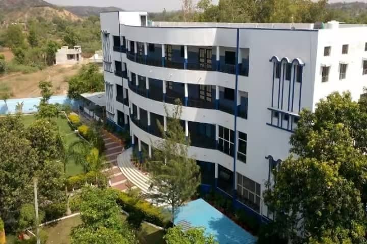 Gurukul Arts College campus in Bori, Rajasthan, India — photo 1