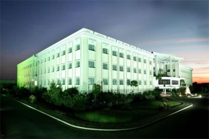 Muthayammal Engineering College campus in Namakkal, Tamil Nadu, India — photo 1