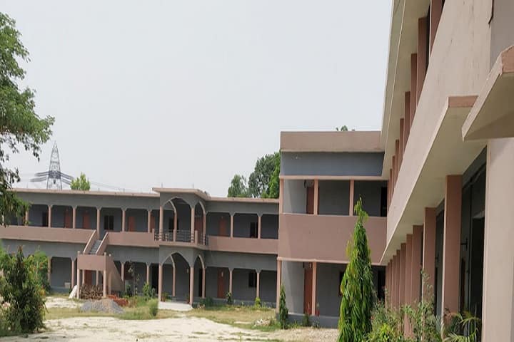 Shri Musafir Parmarth College of Pharmacy campus in Mau, Uttar Pradesh, India — photo 1