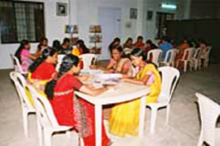 Patriarch Ignatius Zakka-Ist Training College campus in Ernakulam, Kerala, India — photo 5