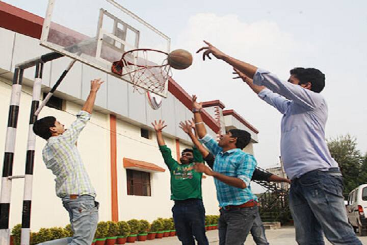 Doon PG College of Agricultural and Allied Sciences campus in Dehradun, Uttarakhand, India — photo 5