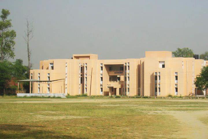 Feroze Gandhi Polytechnic, Raebareli campus in Raebareli, Uttar Pradesh, India